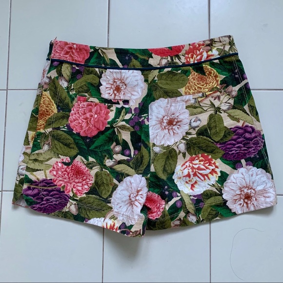 Anthropologie Ranunculus floral shorts - Picture 6 of 10
